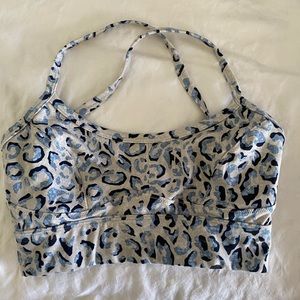 Varley Sports Bra in Snow Leopard.